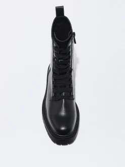 Parfois Botas e Botins*Botas Sola Track Com Atacadores | Preto
