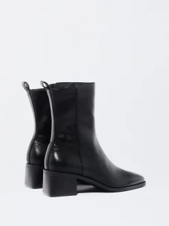 Parfois Botas e Botins*Botins Tacão Médio | Preto