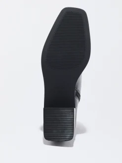 Parfois Botas e Botins*Botins Tacão Médio | Preto
