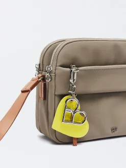 Parfois Nylon|Malas de Tiracolo*Mala Tiracolo Efeito Nylon Preto | Castanho