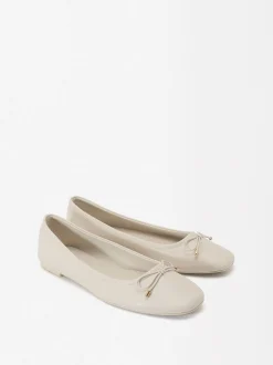 Parfois Sapatos Rasos|Sabrinas*Sabrinas Com Laço Camel | Branco