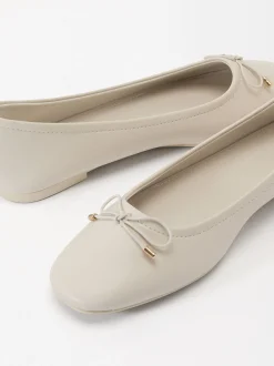Parfois Sapatos Rasos|Sabrinas*Sabrinas Com Laço Camel | Branco